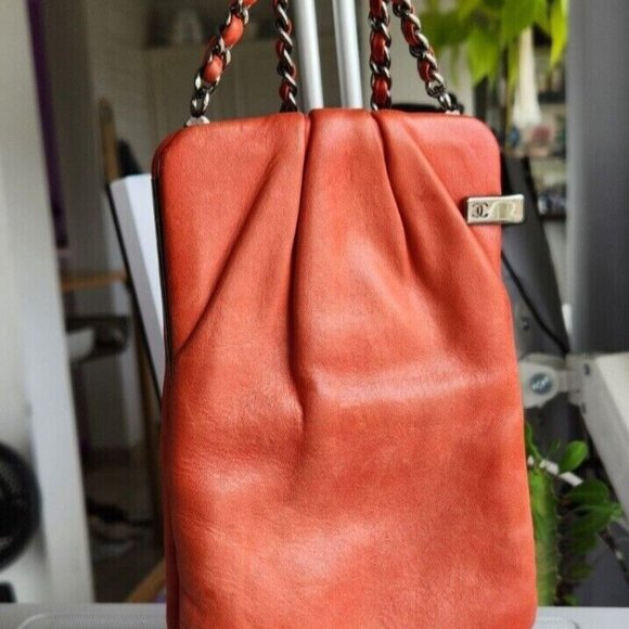 Chanel Framed Clutch with Chain Ruched Red Lambskin Polished Ruthenium Hardware. - Picture 7 of 7